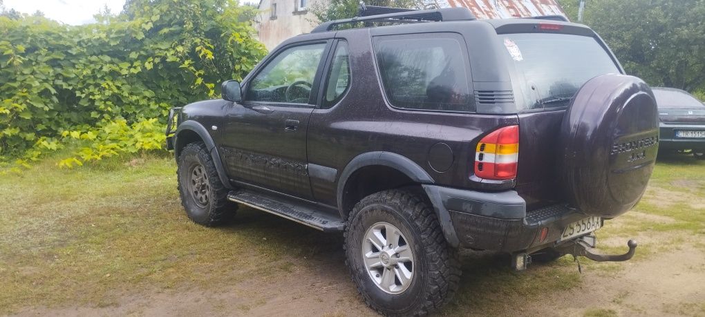 Opel Frontera 2.2 b/g Sport