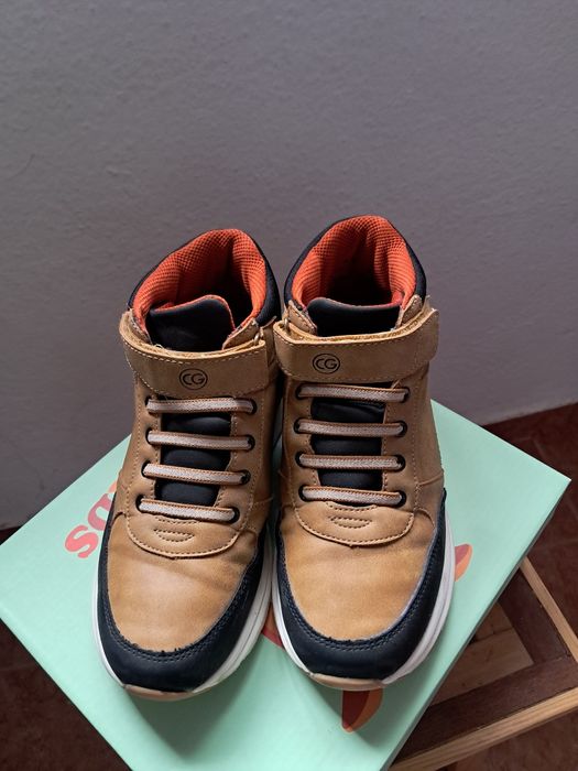 Vendo sapato infantil