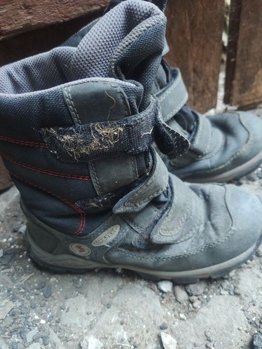 Віддам. Сапоги gore tex 33