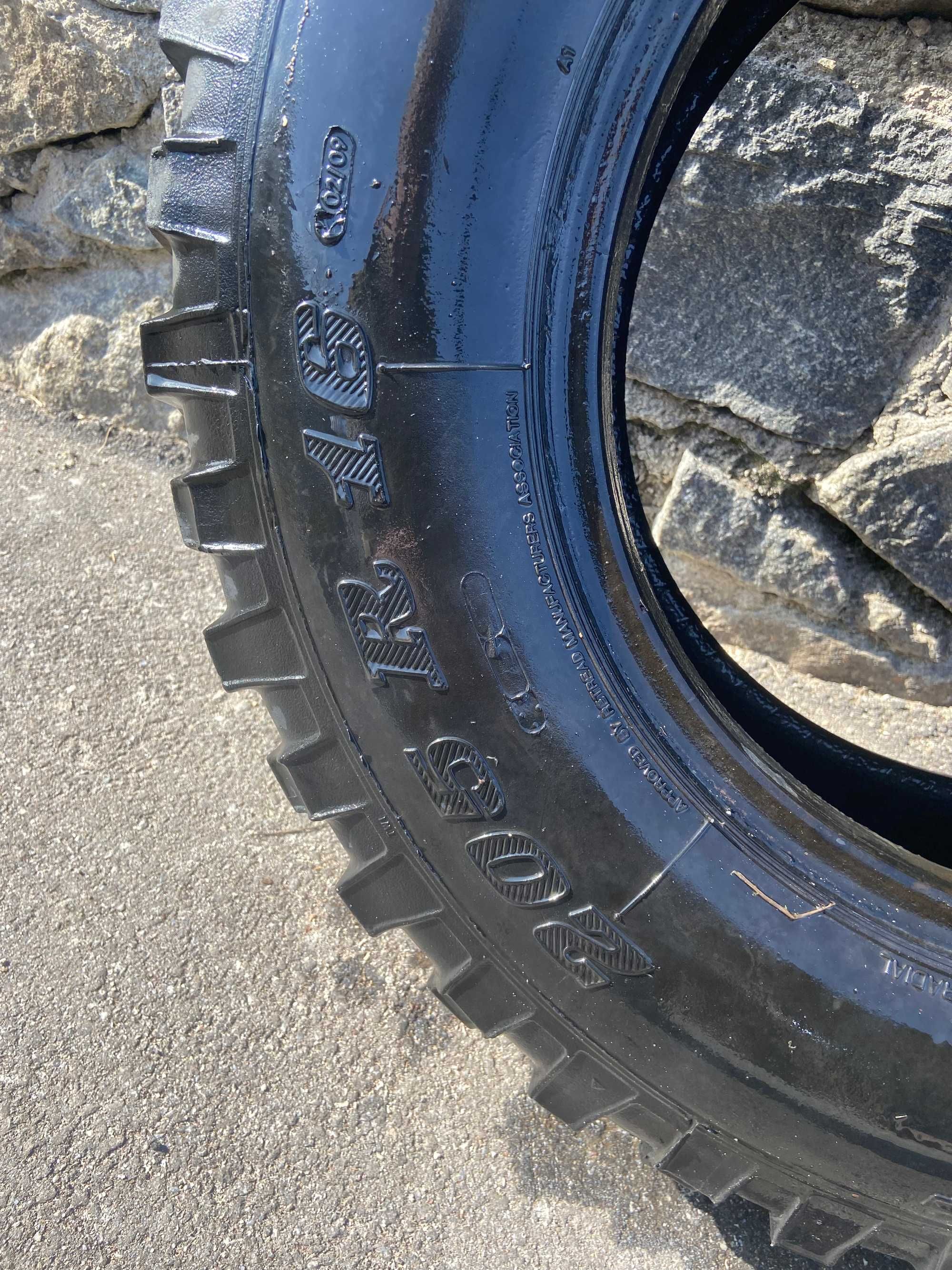 Автошини, болотна резина М/Т 205/80 R16