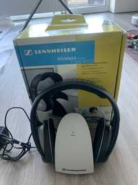 Бездротові навушники SENNHEISER RS110 повний комплект!