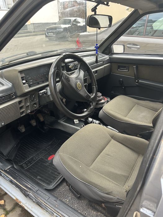 Знаходиться м. Іф