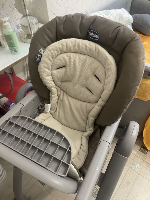 Стілець для кормленія чіко 900 грн. Робочий.