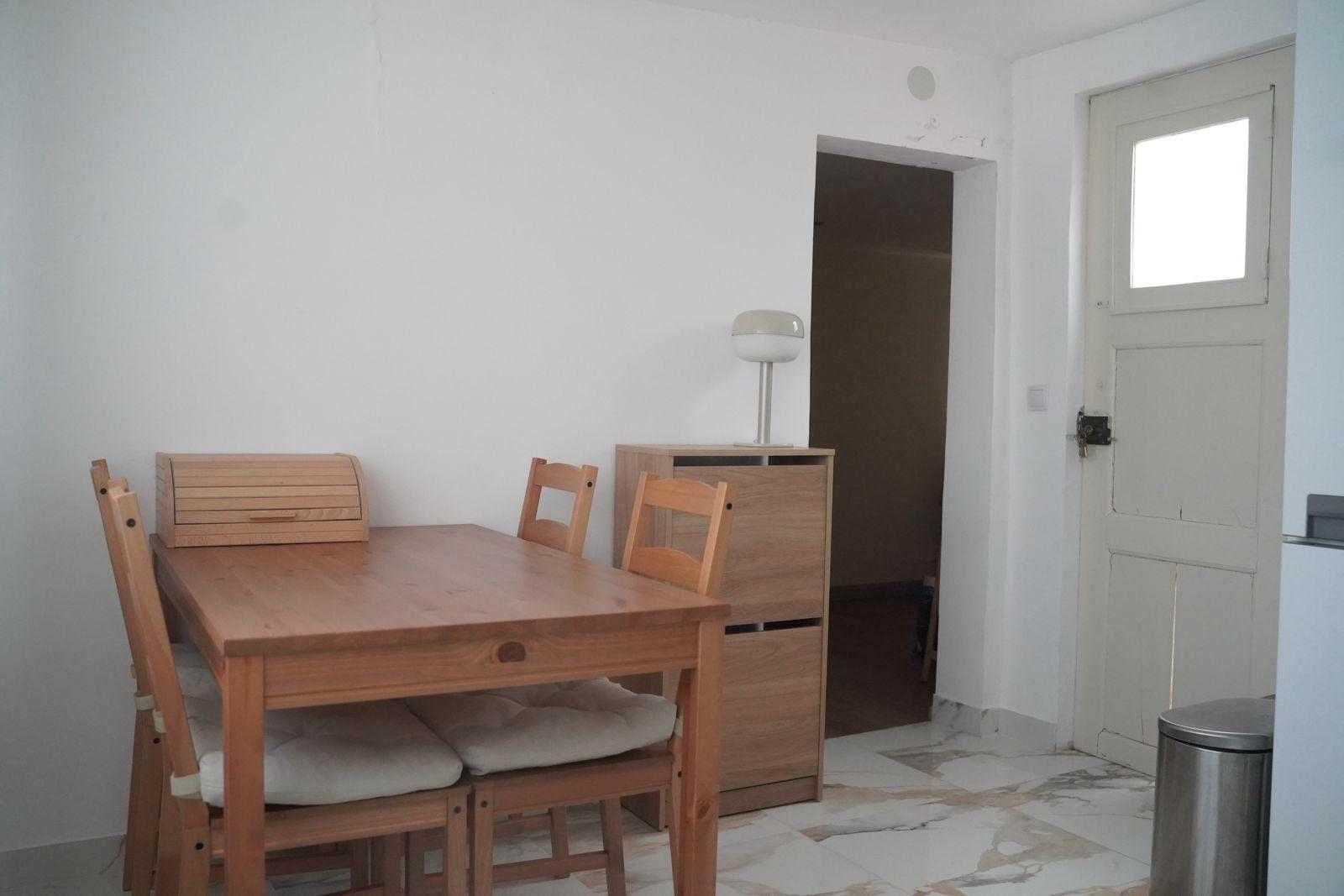 Arrendamento de quarto na Rua Capela, 530 (para estudantes)