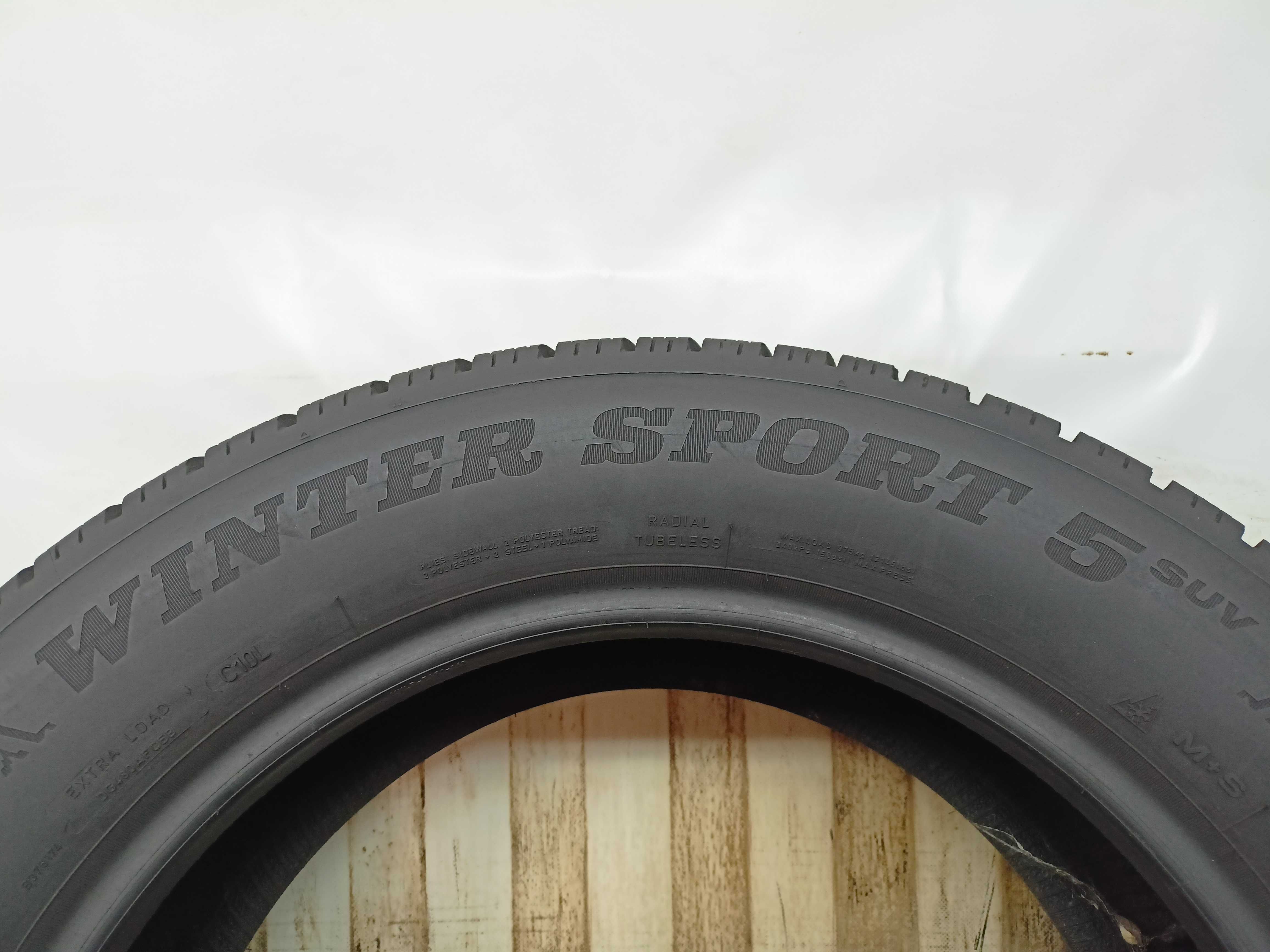 Dunlop Winter Sport 5 SUV 235/60/18 23r. 107H 8,8mm (5215)