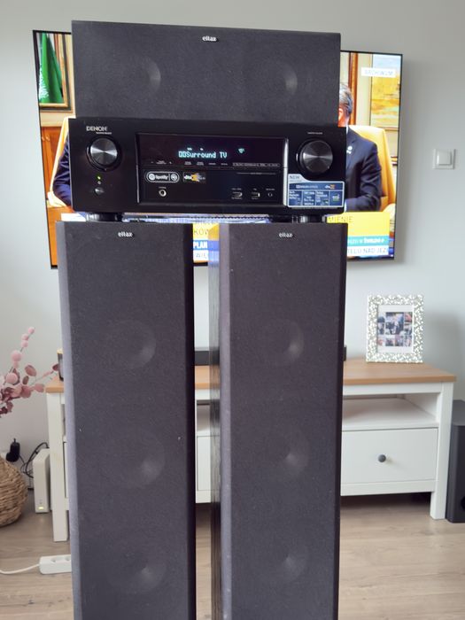 Amplituner Denon z głosnikami