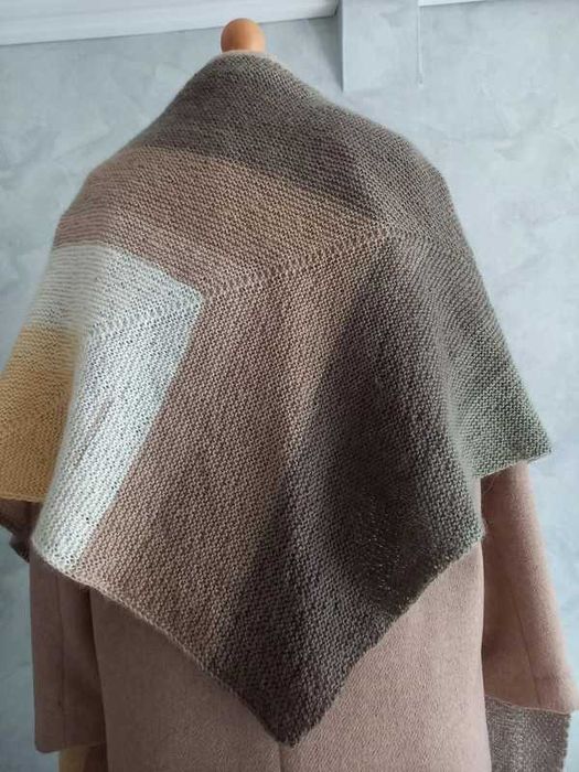 Ręcznie robiona chusta strzałka handmade