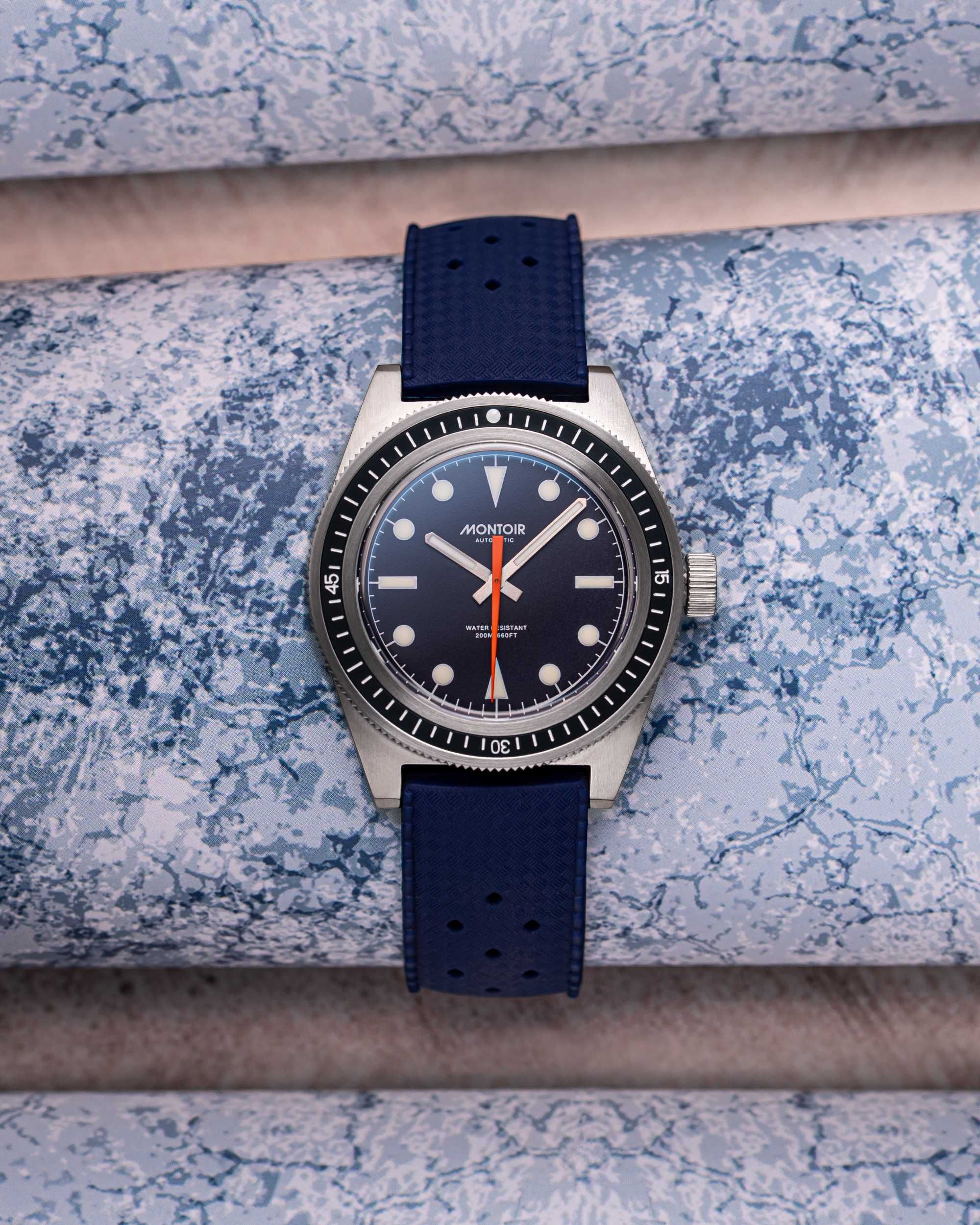 Montoir Watches, Dive Watch, NH35, szafir
