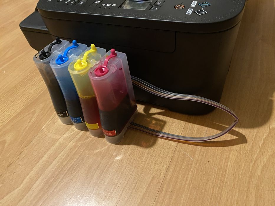 Кольоровий принтер Canon Pixma TS3750i з WiFi