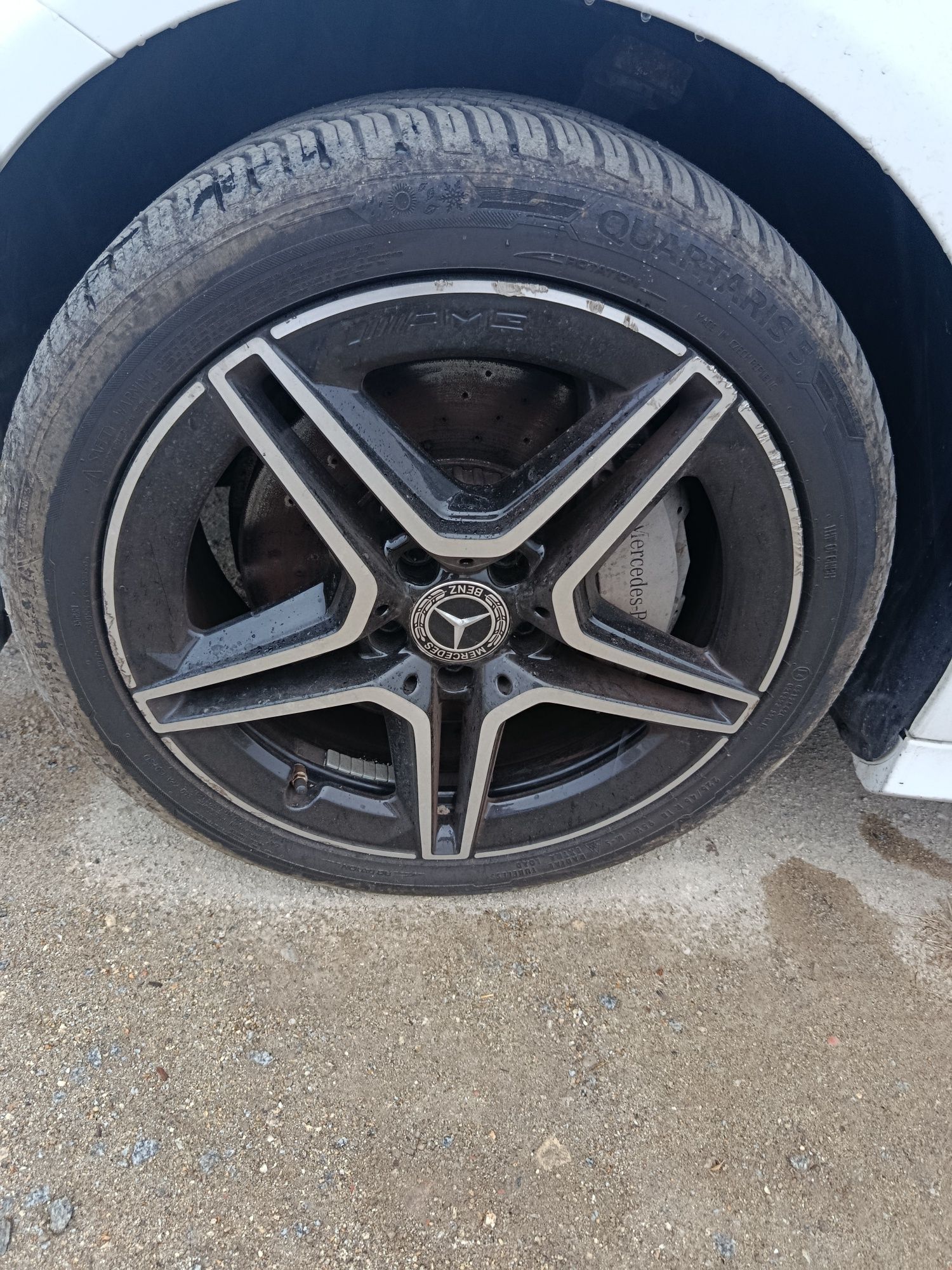 Vendo ou Troco Jantes 18 AMG