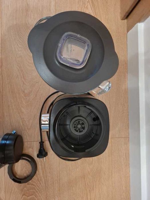 Blender kielichowy wysokoobrotowy Tefal Perfectmix+ BL81G