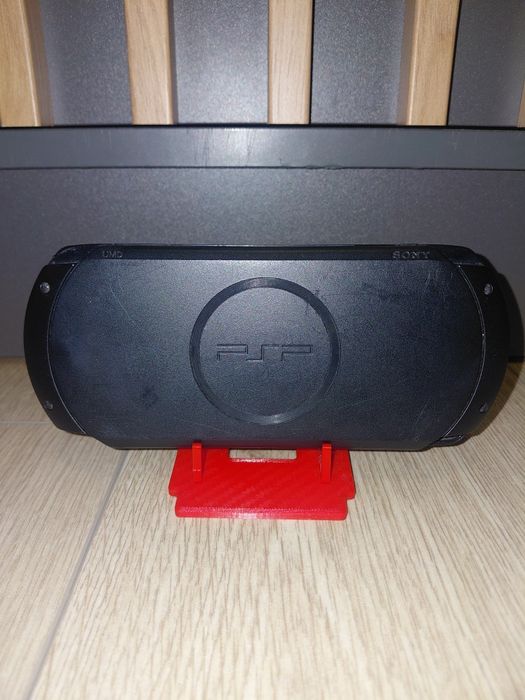 Konsola Sony PSP Street (PCH-E1004) + 4 gry