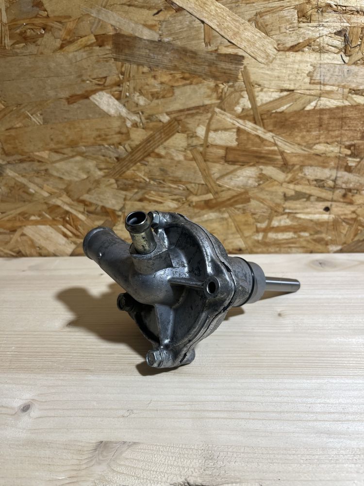 Bomba de agua Honda VFR 800 VTEC