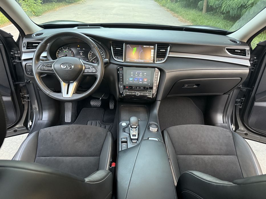 Продам Інфініті QX 50.Офіційна ! 52тис. пр. Стан новоі автівкм