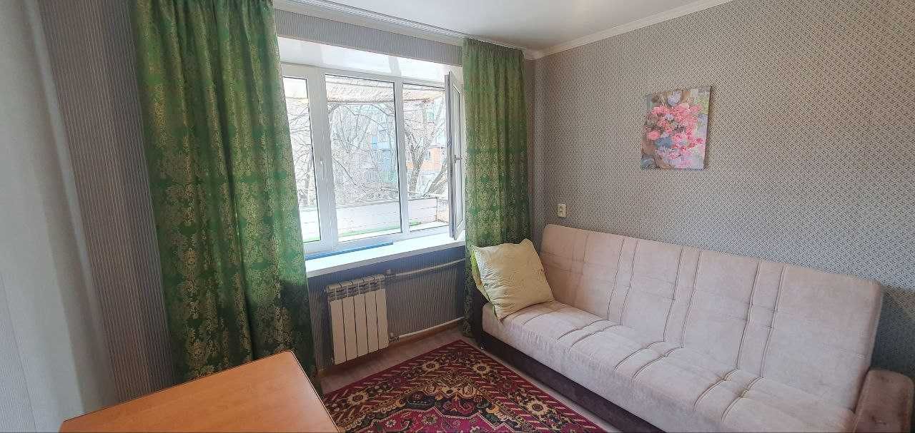 Черемушки  Продам две комнаты на Терешковой парк Горького ЛД