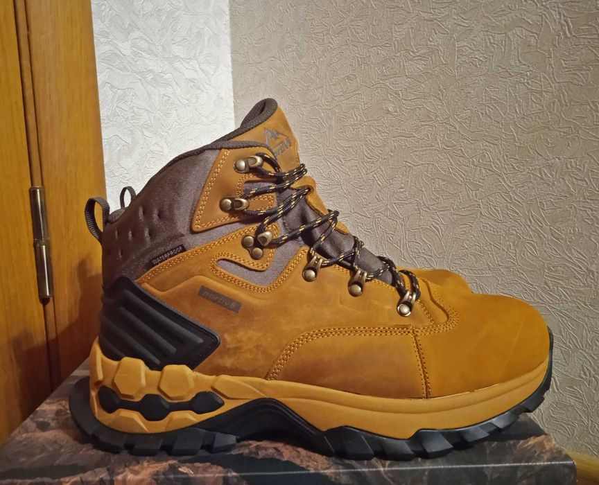 Знижка ! Трекинговые ботинки, Трекінгові черевики NORTIV 8. З США