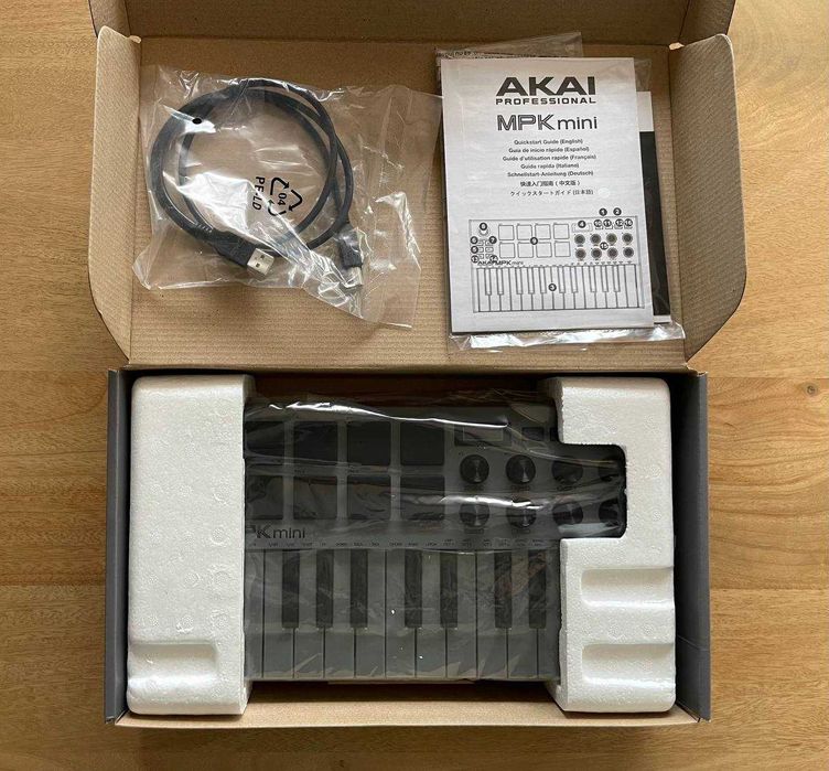 Akai MPK mini MK3 (special edition: grey)