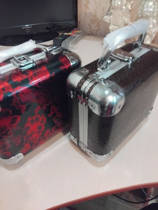 Шкатулка, времен СССР, красивая.