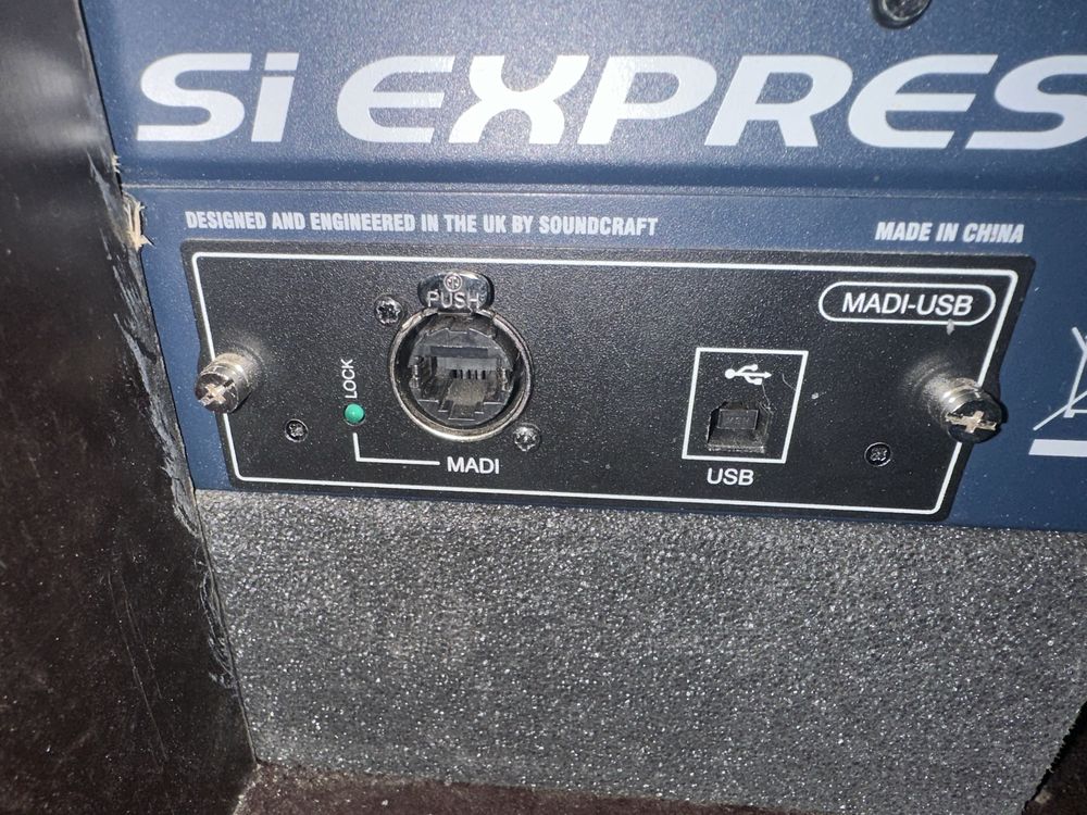 Soundcraft Si Expression 2 w case z madi usb