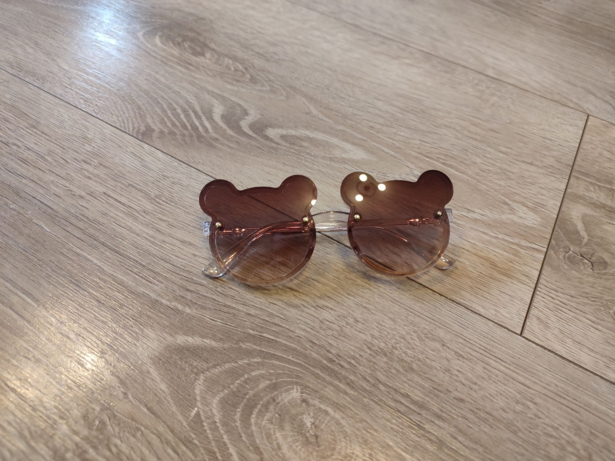 Nowe okulary przeciwsłoneczne Misie