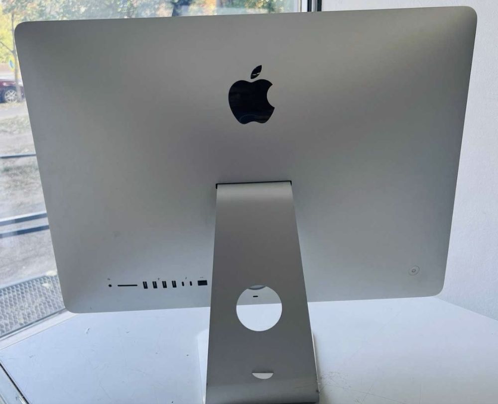 lMac 21.5Retina 4K 6-Core I5 2019