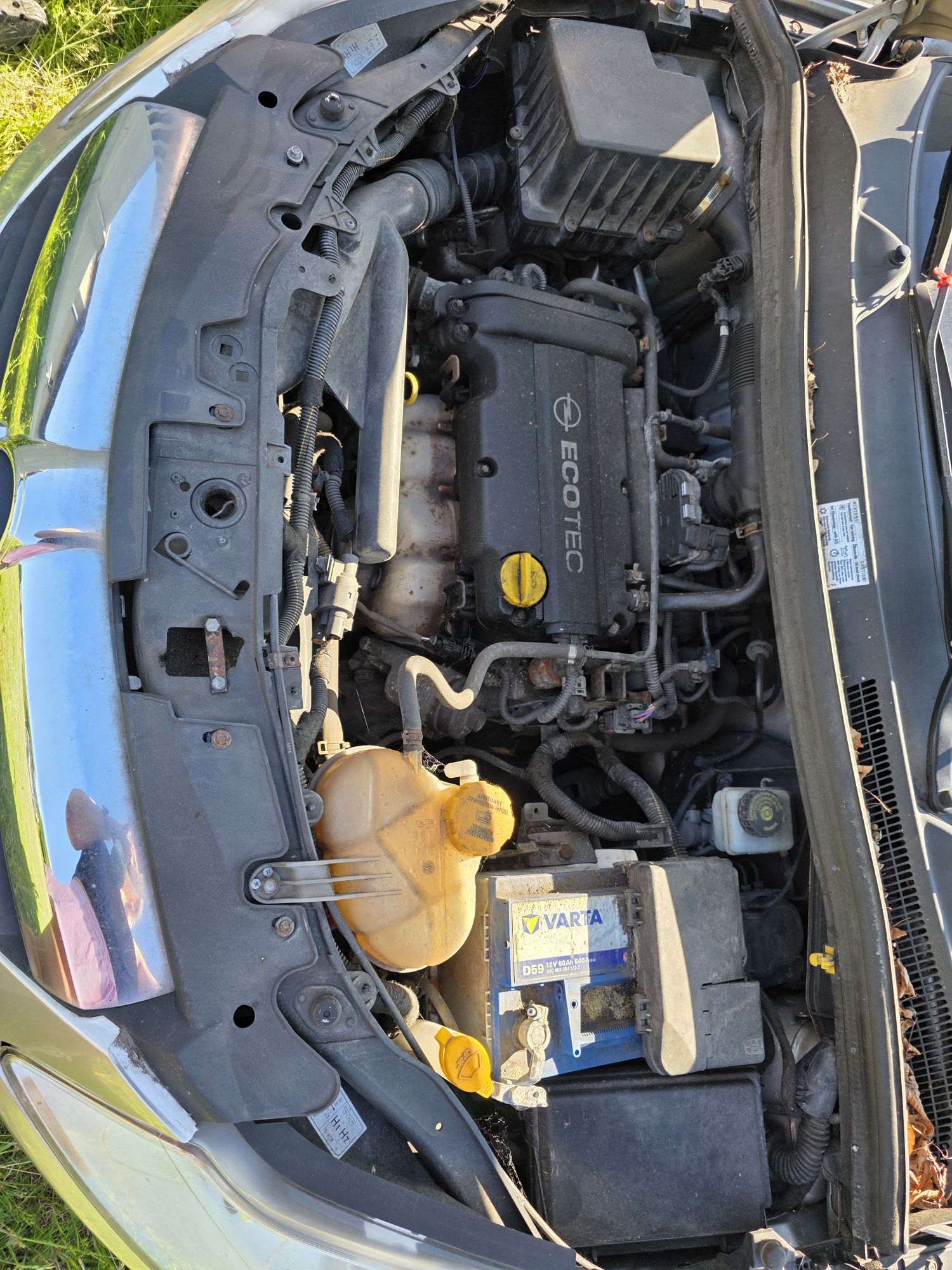 Opel Corsa D 1.3 2008 na czesci