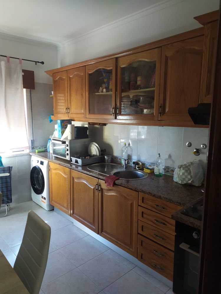 Quarto para arrendar