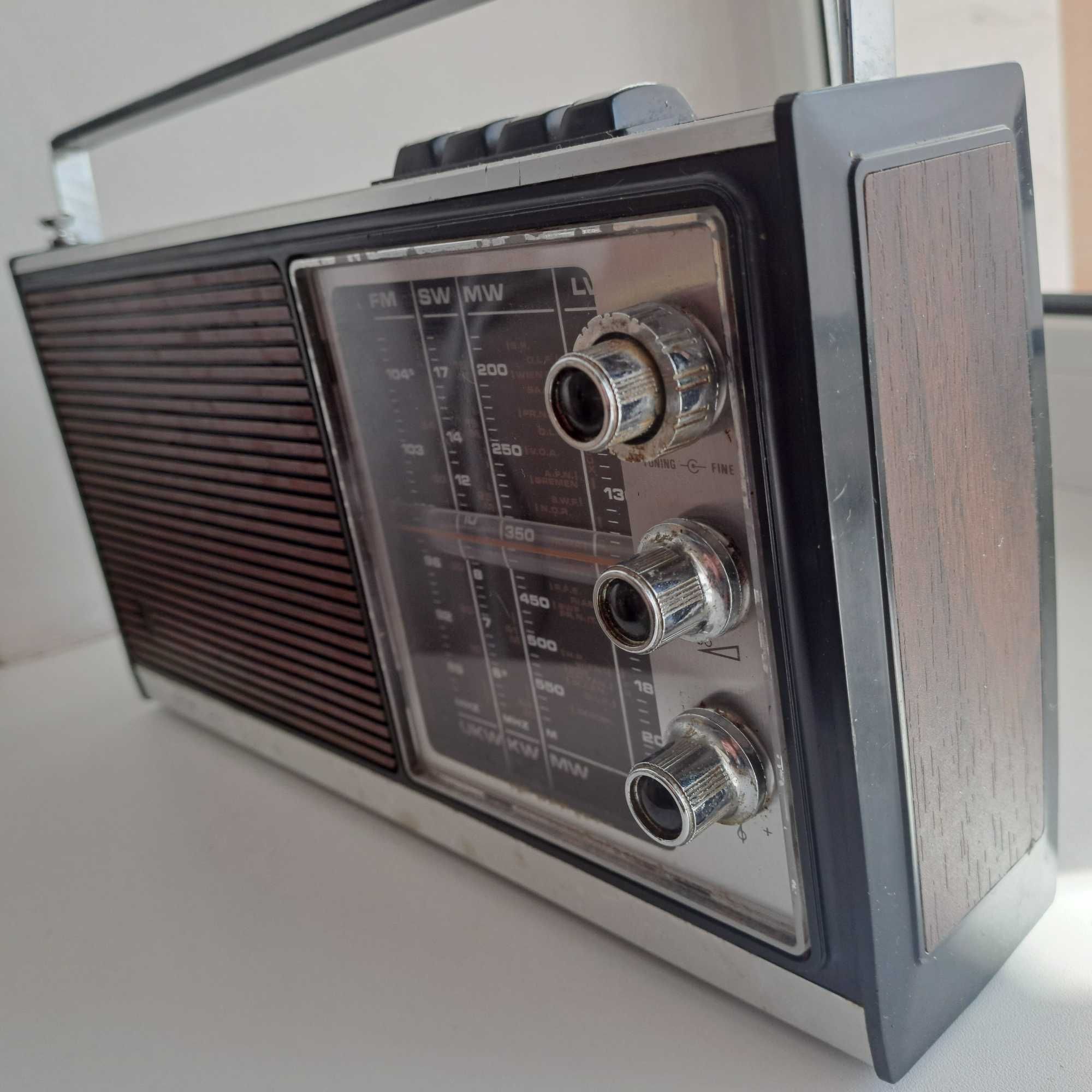 Радіоприймач Philips Ibérica