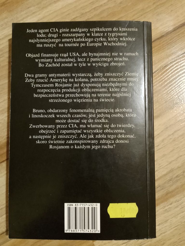 Cyrk - Alistair MacLean
