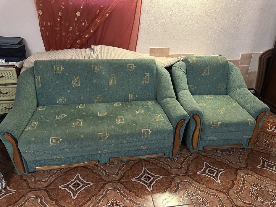 Диван та крісло розкладне