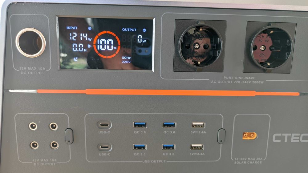 CTECHi ST2000 przenośna elektrownia,duża pojemność baterii 1536W