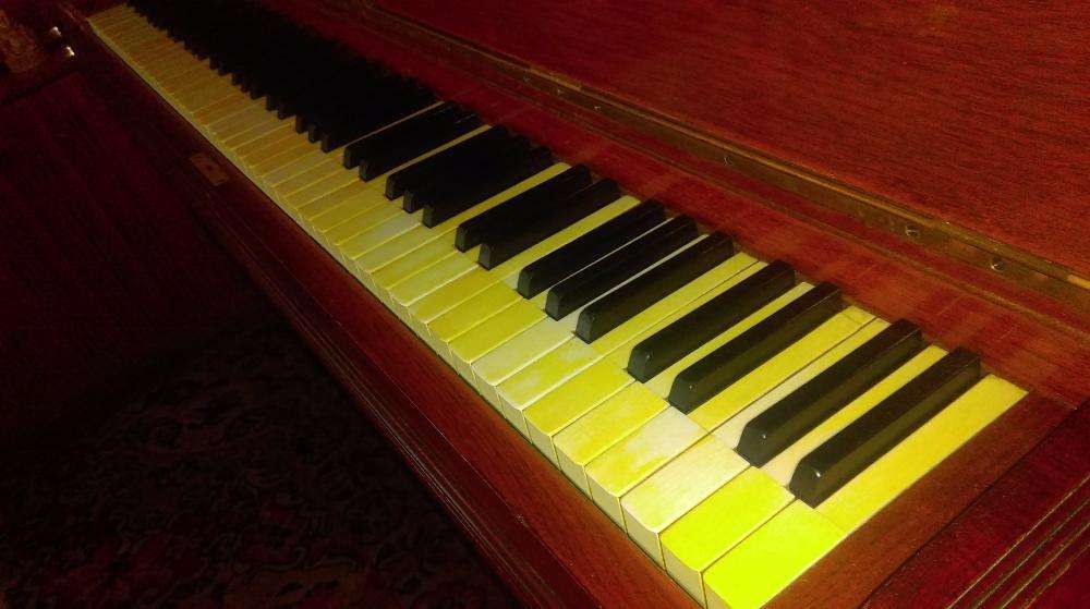 Pianino Olbrich instrument