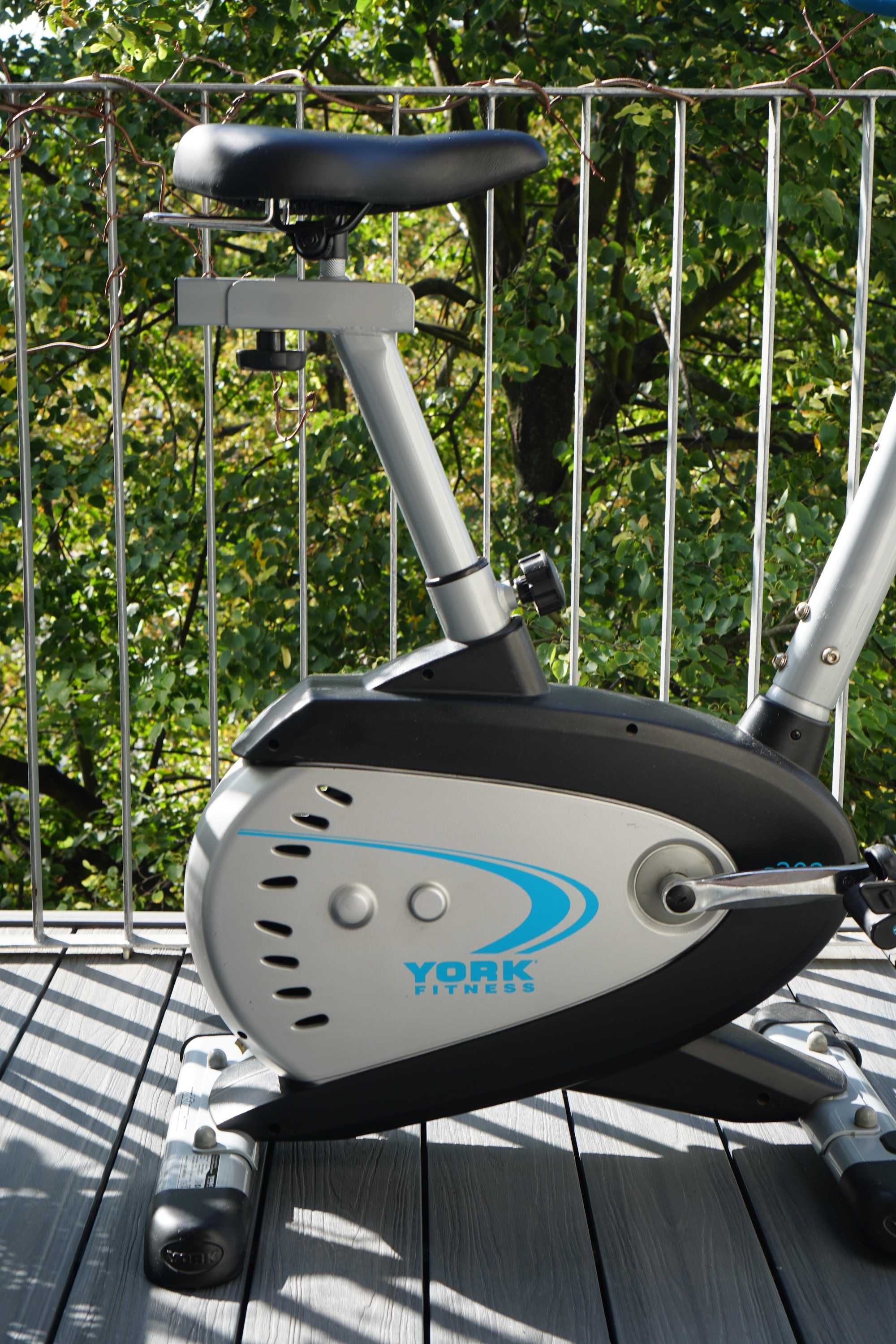 Rower treningowy stacjonarny YORK C202