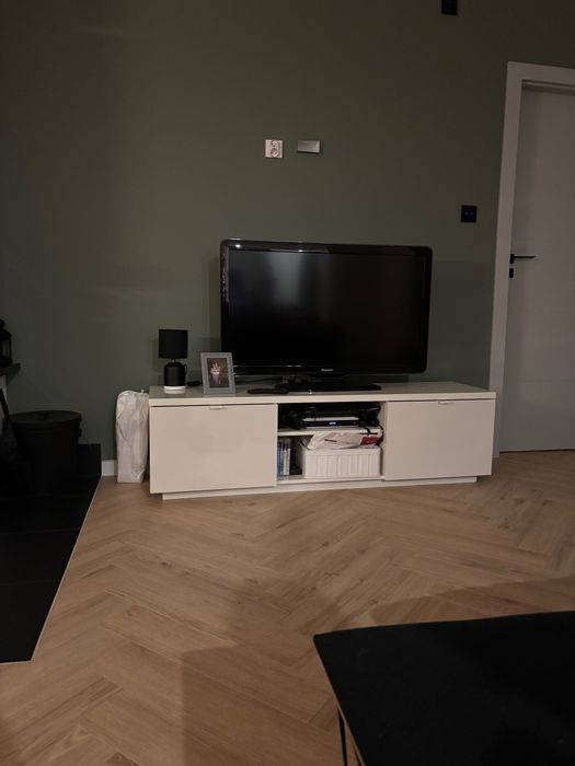 Szafka RTV IKEA 160×42×45 cm

Sprzedam