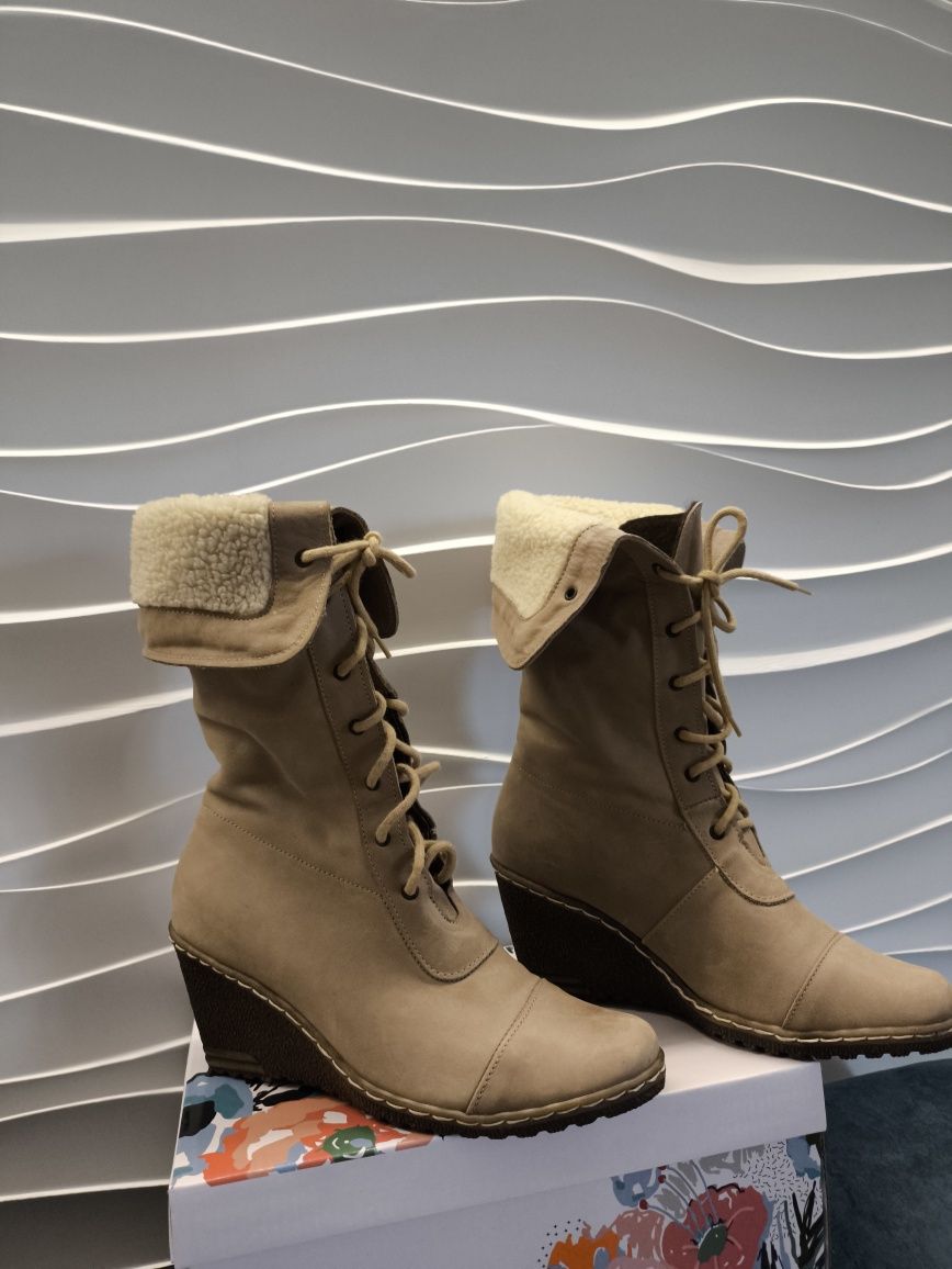 Botki z naturalnej skóry cappuccino 36r