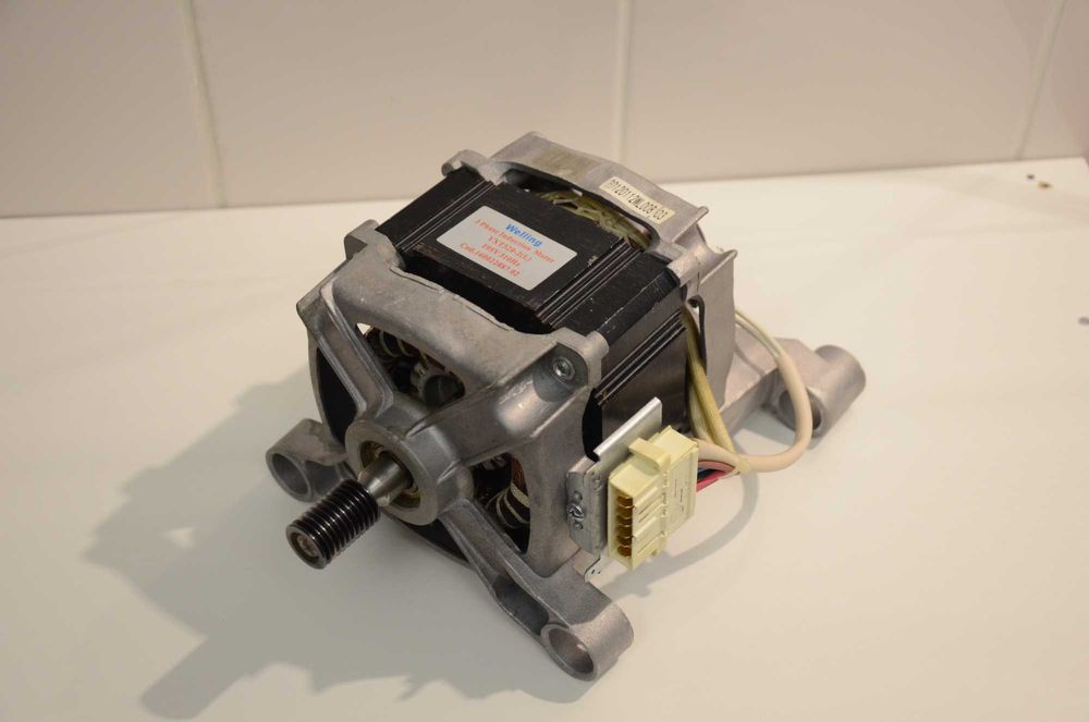 Motor máquina de lavar Hotpoint/Ariston/Indesit