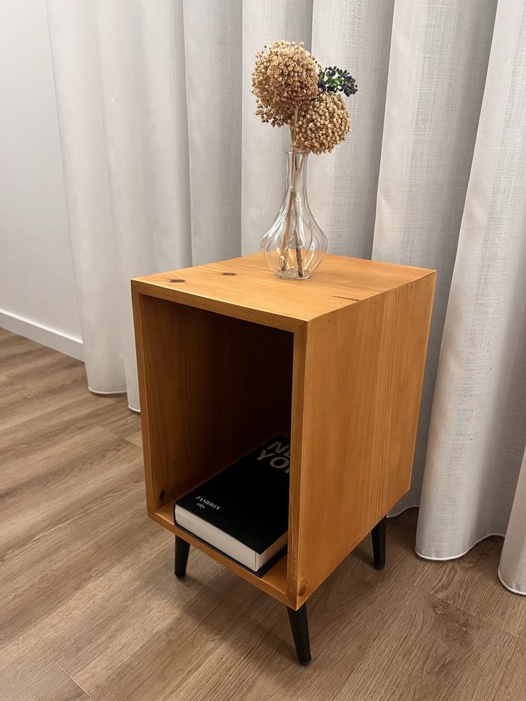 Mesa de Apoio Sala