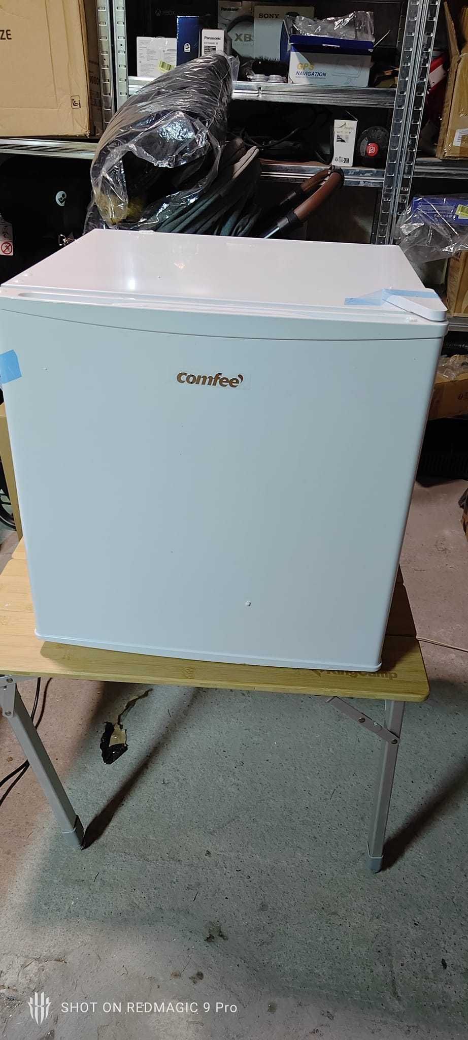Lodówka comfee 47 l