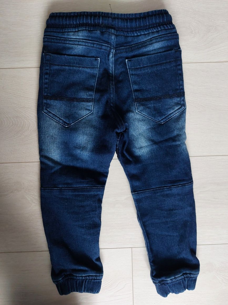Spodenki/jeansy lupilu rozmiar 110