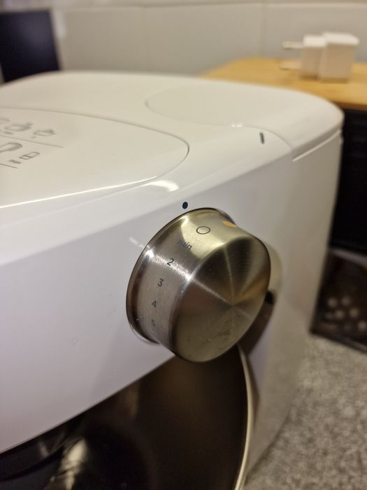 Maquina de bolos Kenwood