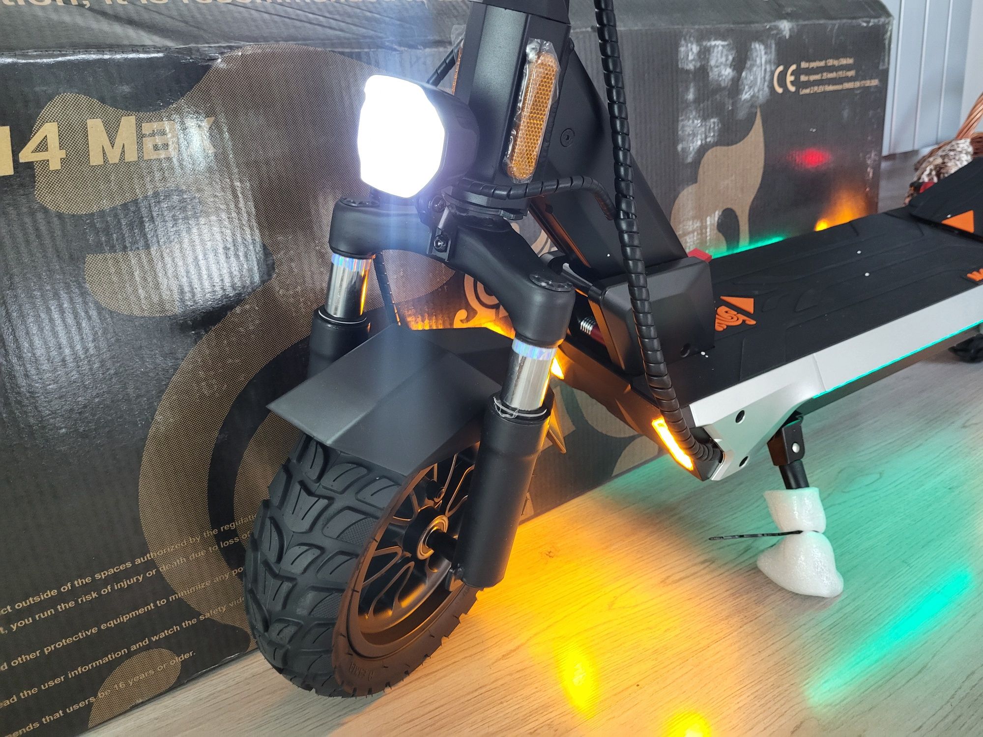 Hulajnoga KuKirin M4 MAX 1000W 45KM/H 48V 18.2Ah 64KM 10" PL