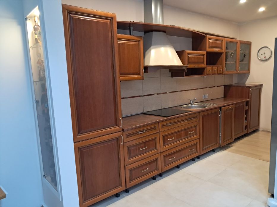 Meble kuchenne drewniane