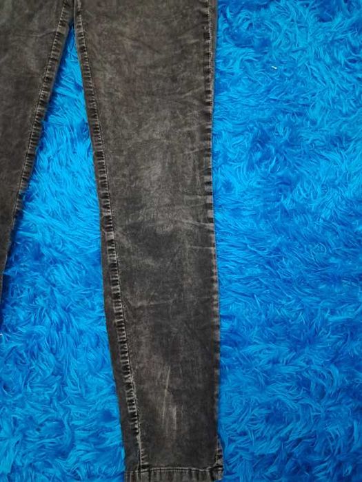 Calcas de ganga da massimo dutti