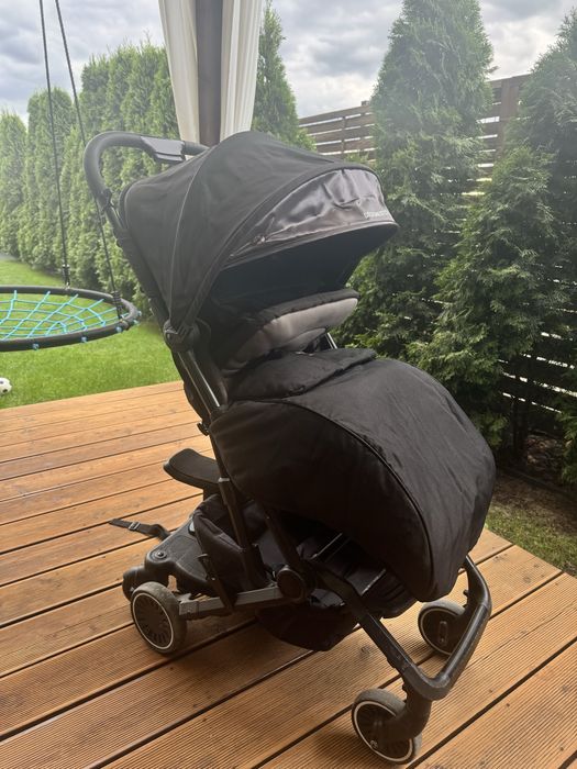 Wózek spacerowy Espiro Axel – lekki, składany, wygodny