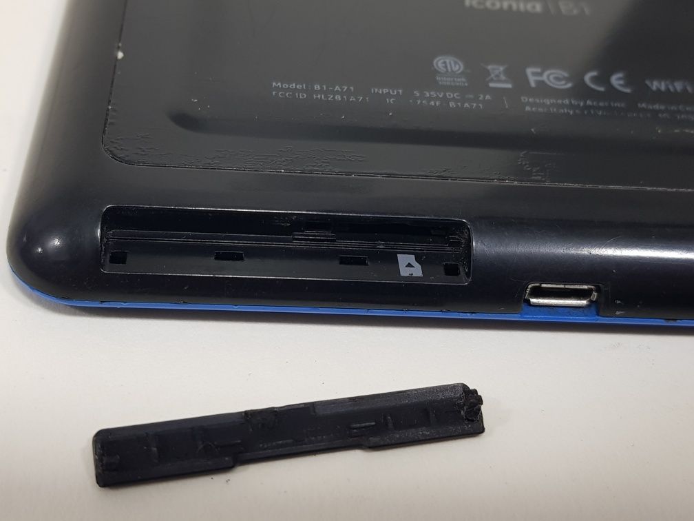 Планшет Acer Iconia Tab B1-A71