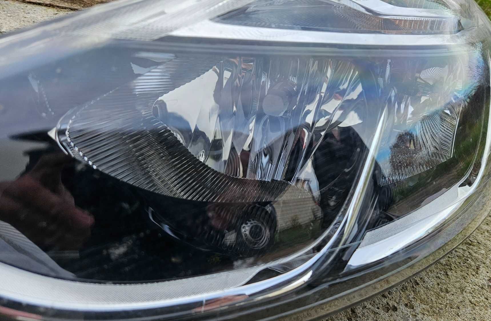 Lampa przód do Renauld Clio 4