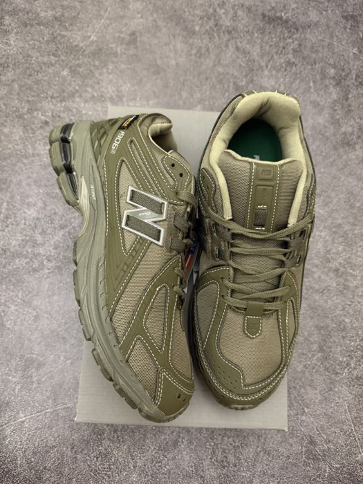 New Balance 1906r Black Cordura Olive