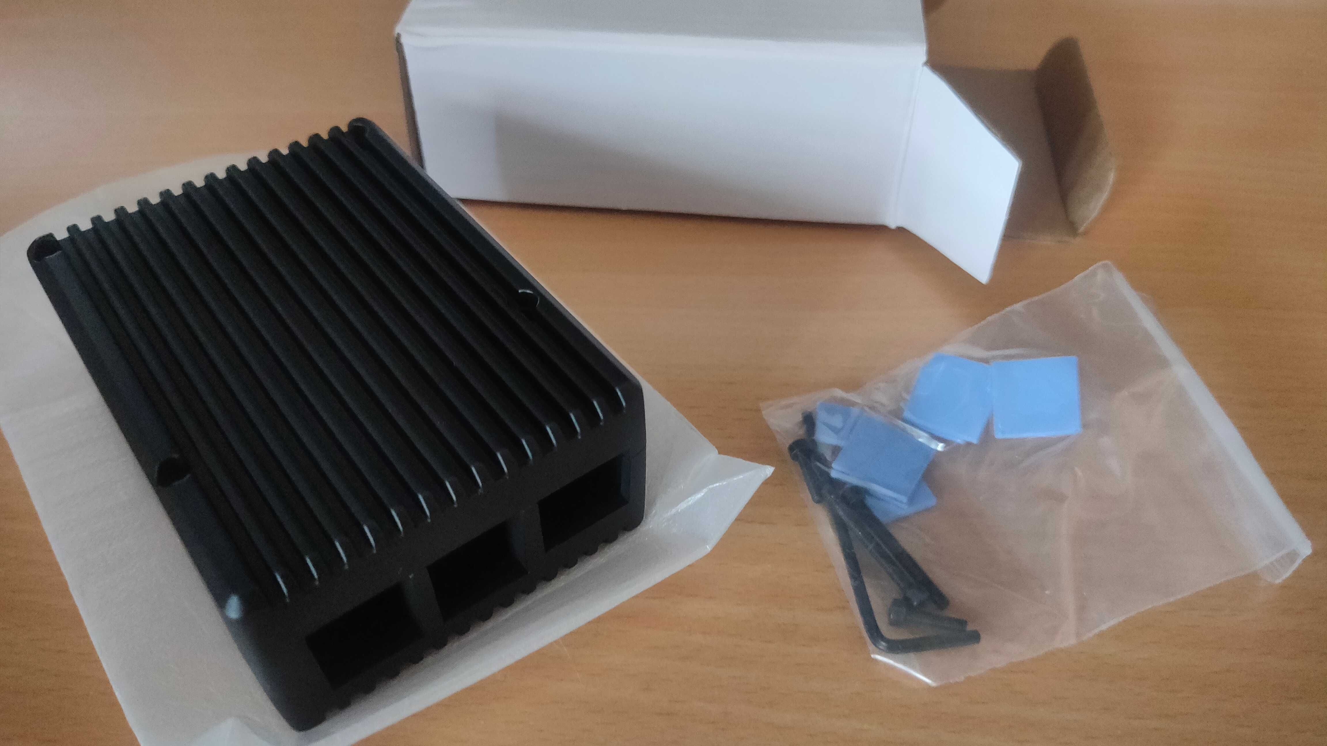 NOVO - GEEKWORM Caixa em Alumínio - Raspberry Pi 2 / 3 / 3B+