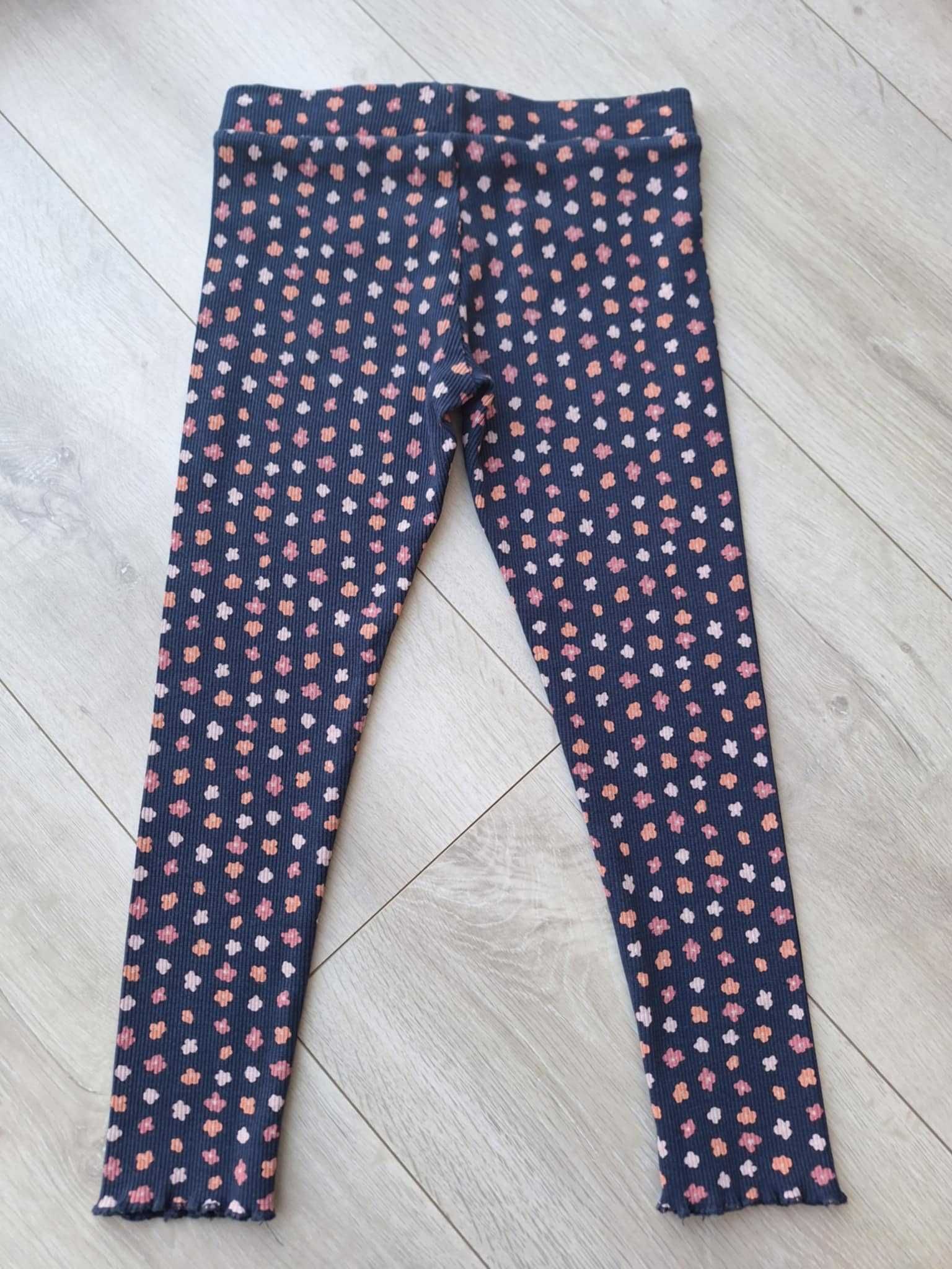 Legginsy Primark w kwiatki 116 cm / 5-6 lat