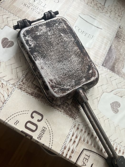 Продам сковородку-орешницу